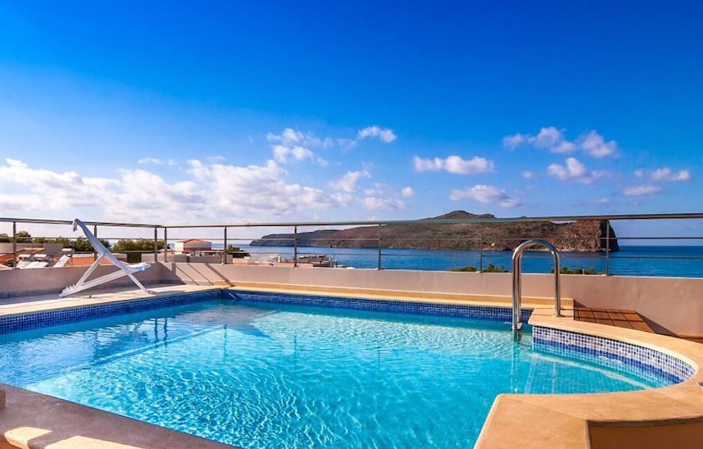 Seafront-Villa-with-Roof-Top-Pool-at-Chania-Crete-for-Sale-Villa-with-pool-Crete-Property-for-sale-in-Crete-Greece-property-for-sale-by-the-beach-33