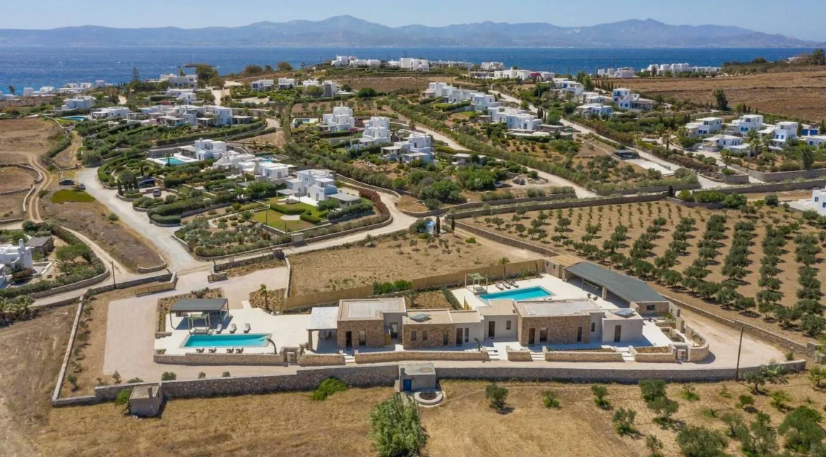 Luxury Villas for Sale on Paros Island 24